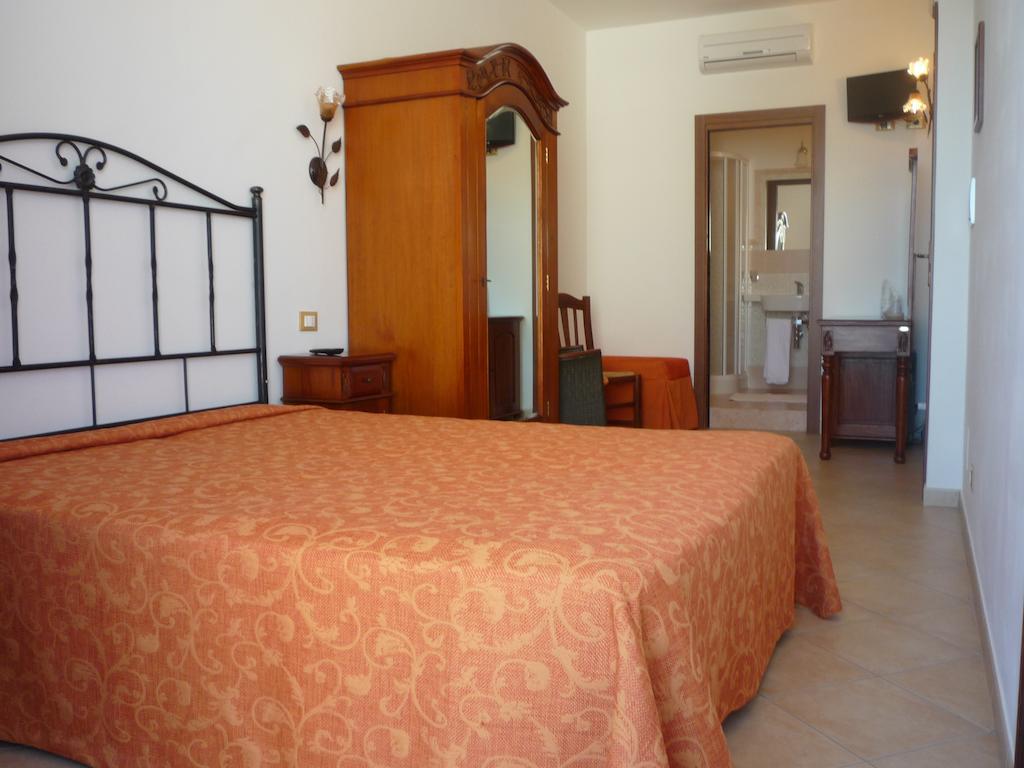 Brezza Marina Hotel San Vito Lo Capo Buitenkant foto