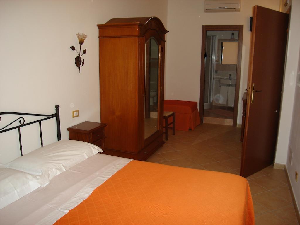 Brezza Marina Hotel San Vito Lo Capo Buitenkant foto